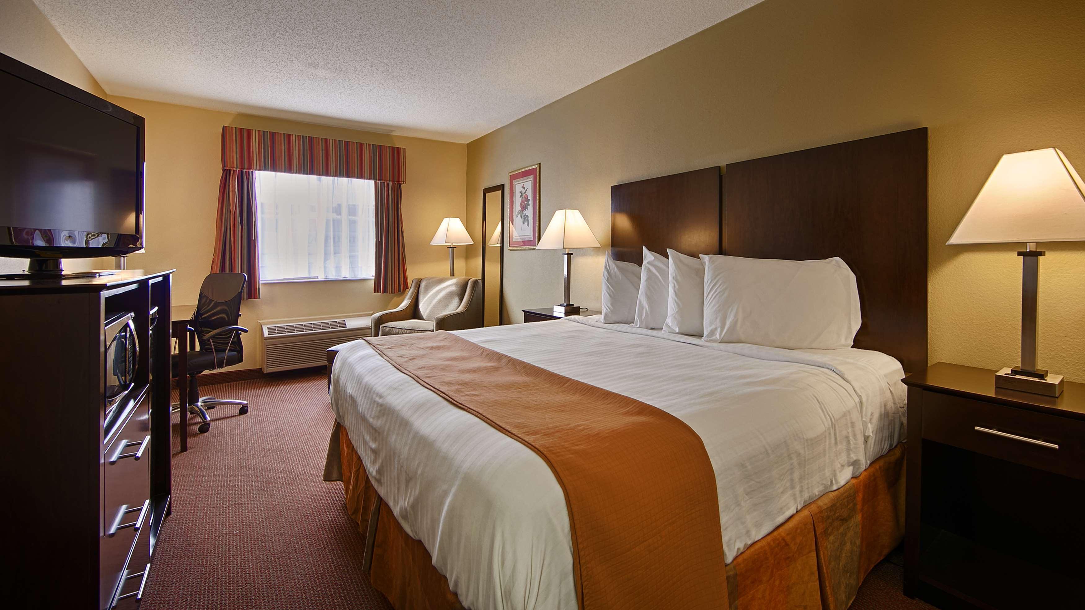 Best Western Muncie Exterior photo