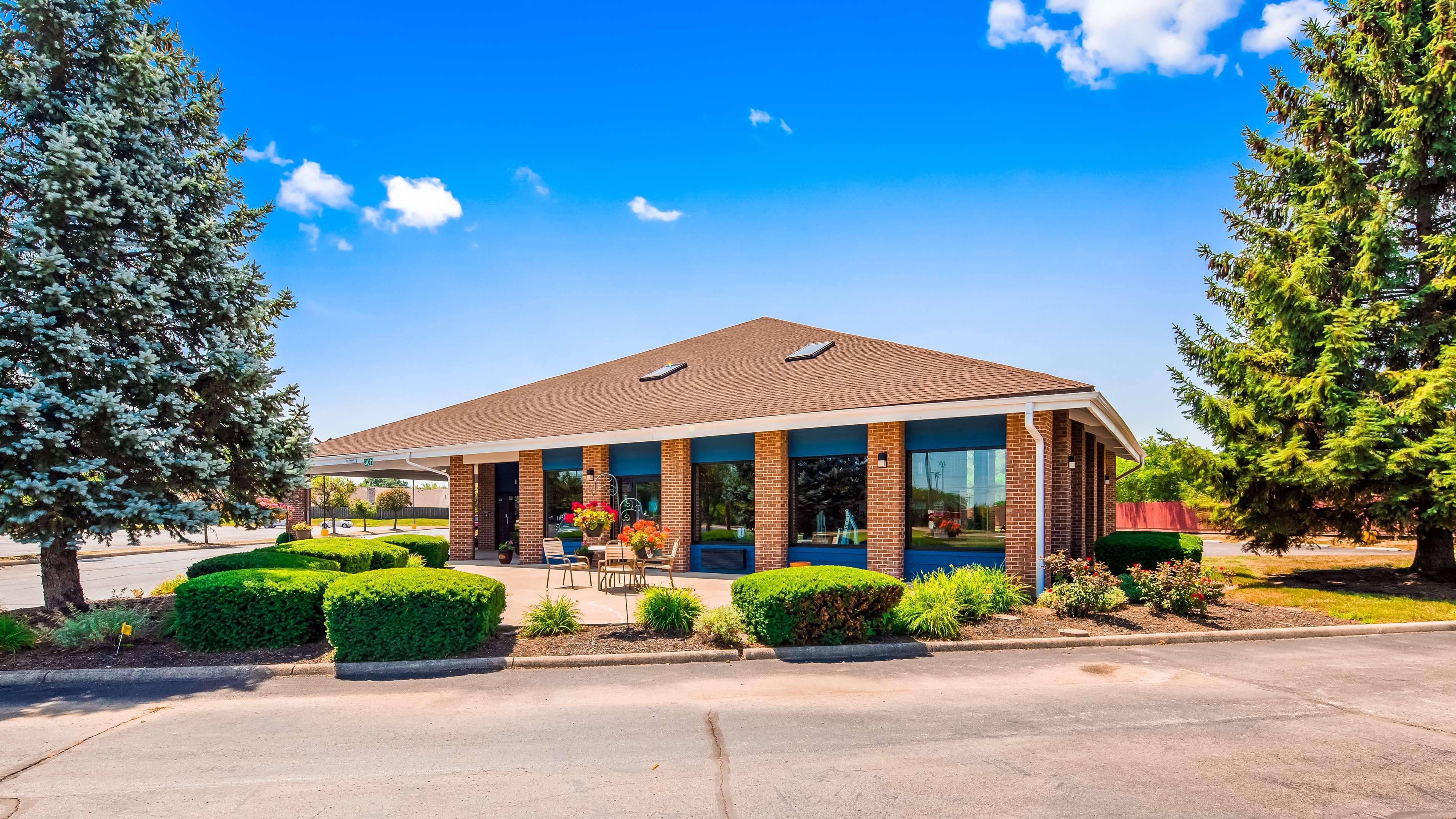 Best Western Muncie Exterior photo