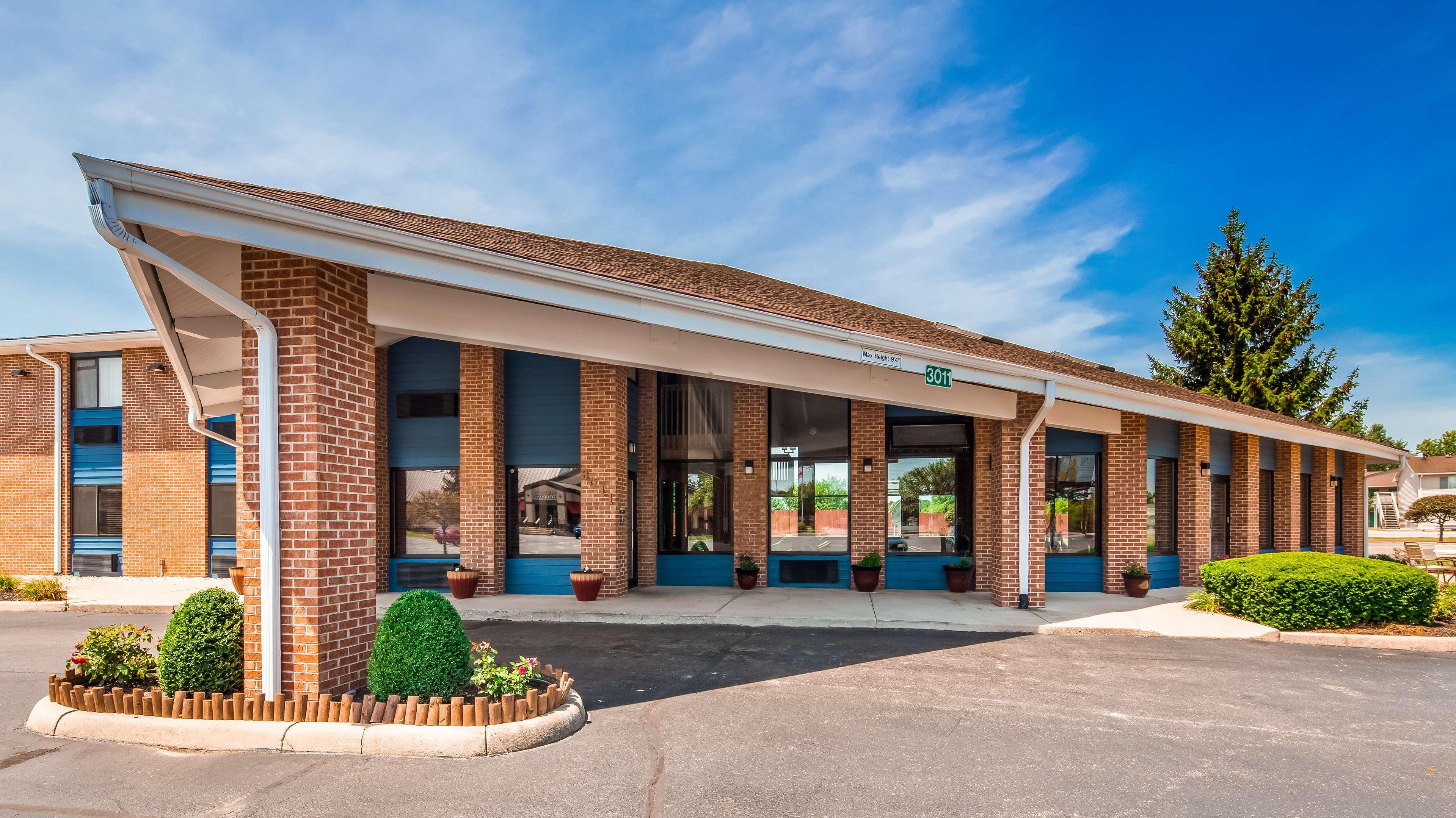 Best Western Muncie Exterior photo