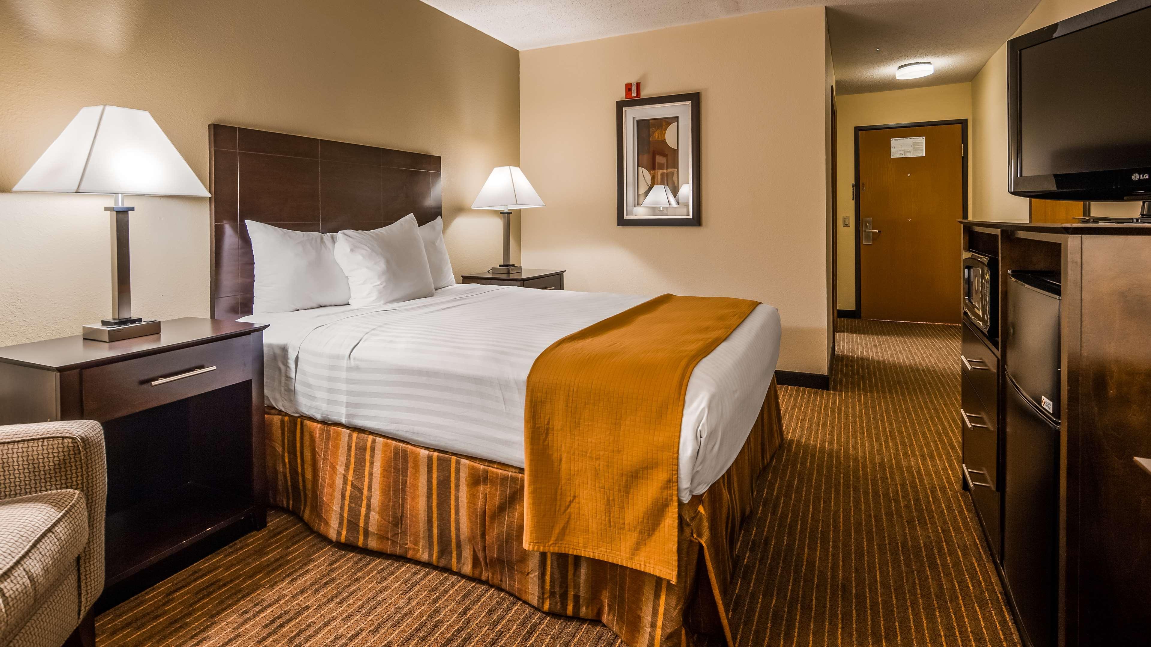 Best Western Muncie Exterior photo